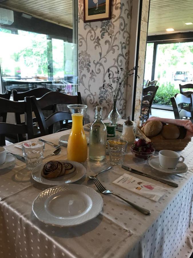 Bed and Breakfast Aurora Panzio Бік Екстер'єр фото