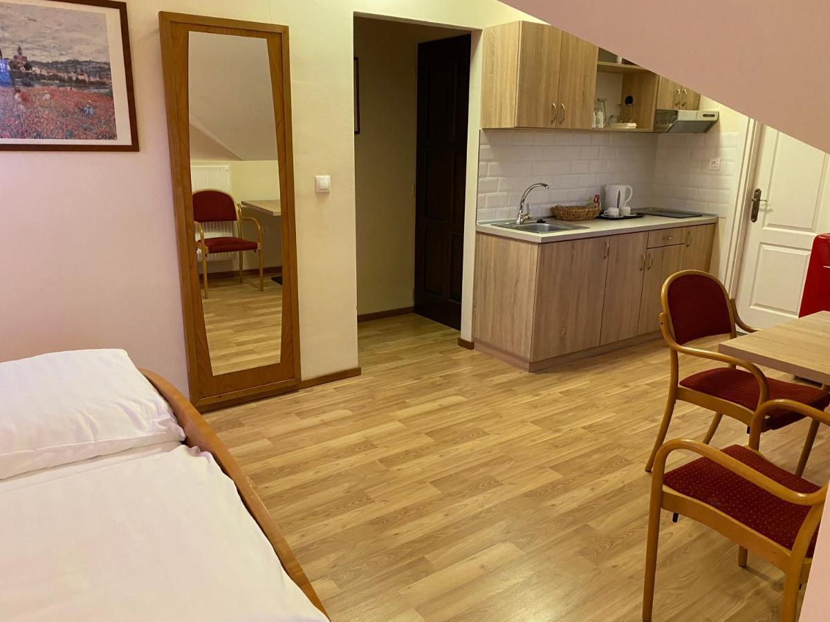 Bed and Breakfast Aurora Panzio Бік Екстер'єр фото